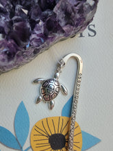 Load image into Gallery viewer, Silver Turtle Bookmark
