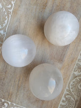 Load image into Gallery viewer, Selenite Sphere
