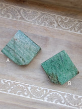 Load image into Gallery viewer, Green Fuschite

