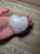 Load image into Gallery viewer, Violet Agate Heart
