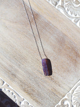 Load image into Gallery viewer, Purple Agate Necklace
