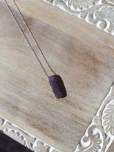 Load image into Gallery viewer, Purple Agate Necklace
