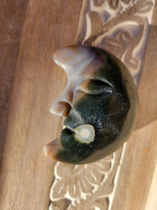 Carved Agate Moon 9